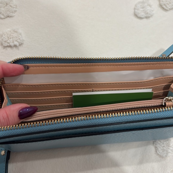 NWT Kate Spade Wallet - Picture 6 of 16